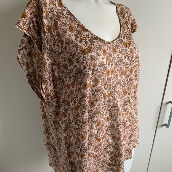 Rachel Zoe 100% linen floral scoop neck blouse - Picture 2 of 5